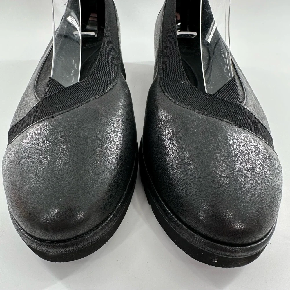 Nurture womens flats size 5.5 black leather platforms chunky